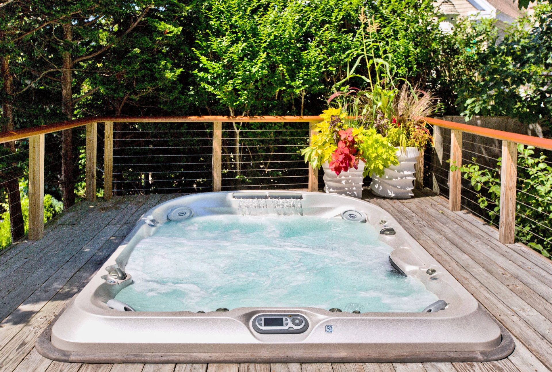 Spas, jacuzzi et accessoires haut de gamme Spapeips